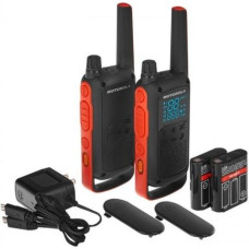 Motorola TLKR T82 walkie-talkie